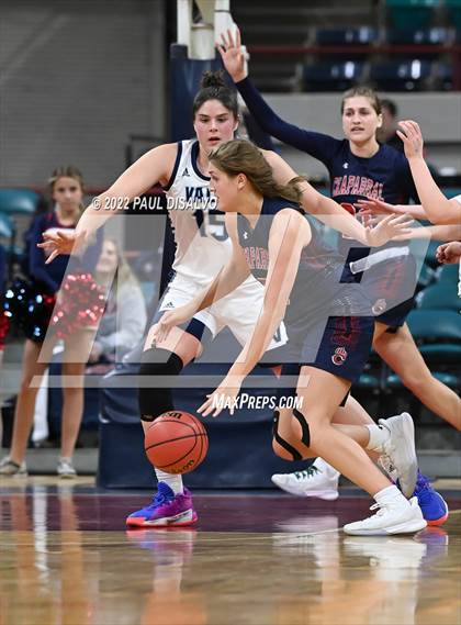 Thumbnail 1 in Valor Christian vs. Chaparral (CHSAA 5A Great 8) photogallery.