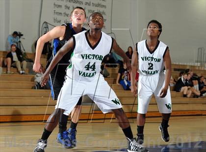 Thumbnail 2 in Dana Hills vs. Victor Valley (MaxPreps Holiday Classic) photogallery.