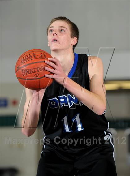 Thumbnail 2 in Dana Hills vs. Victor Valley (MaxPreps Holiday Classic) photogallery.