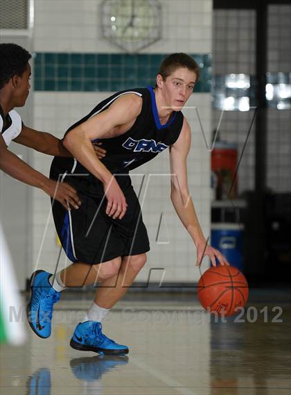 Thumbnail 3 in Dana Hills vs. Victor Valley (MaxPreps Holiday Classic) photogallery.