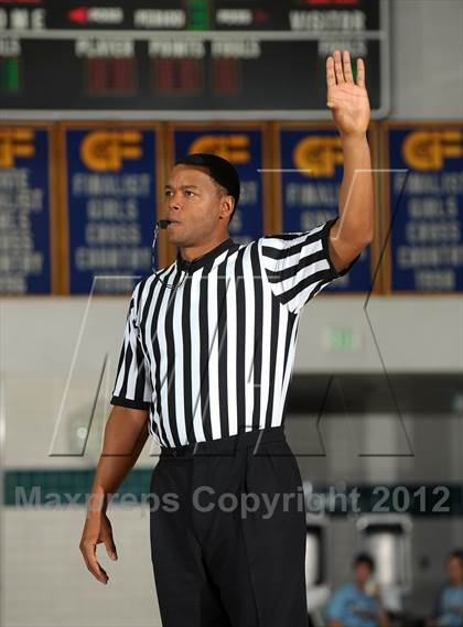 Thumbnail 2 in Dana Hills vs. Victor Valley (MaxPreps Holiday Classic) photogallery.