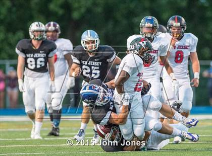 Thumbnail 1 in North vs. South (Phil Simms Classic) photogallery.