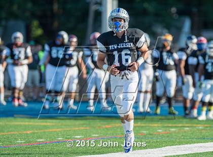 Thumbnail 1 in North vs. South (Phil Simms Classic) photogallery.