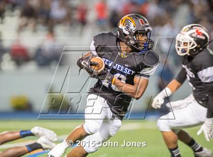 Thumbnail 2 in North vs. South (Phil Simms Classic) photogallery.
