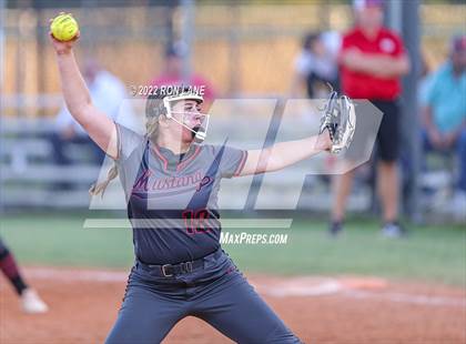 Thumbnail 2 in Yukon @ Mustang (OSSAA 6A Region 1 Playoff) photogallery.