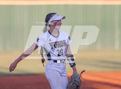 Thumbnail 1 in Yukon @ Mustang (OSSAA 6A Region 1 Playoff) photogallery.