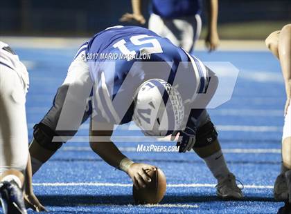 Thumbnail 3 in Cigarroa @ Veterans Memorial photogallery.