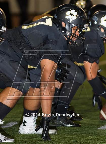 Thumbnail 2 in Van Nuys @ Calabasas photogallery.
