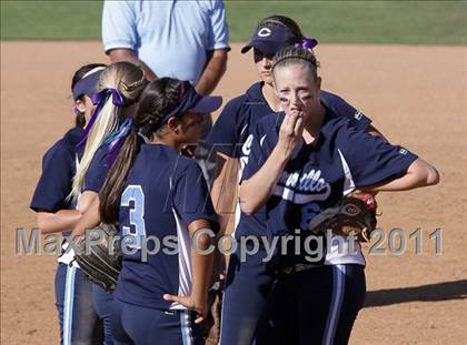 Thumbnail 3 in La Mirada vs. Camarillo (CIF SS D2 Final) photogallery.