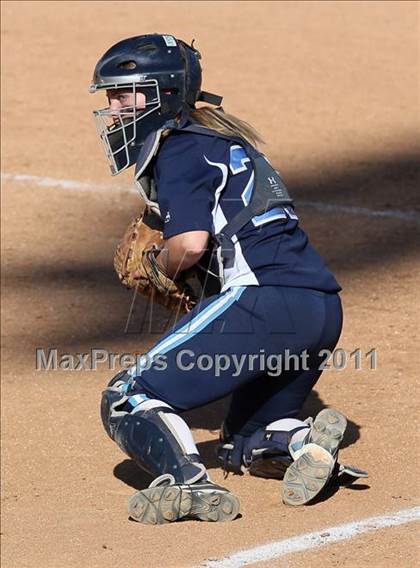 Thumbnail 2 in La Mirada vs. Camarillo (CIF SS D2 Final) photogallery.