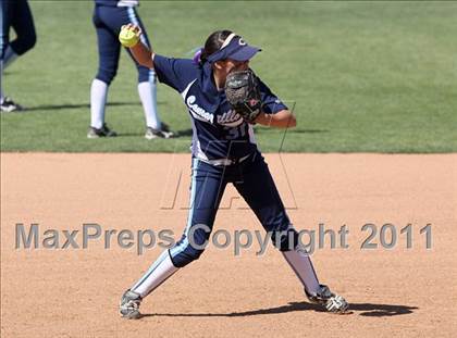 Thumbnail 3 in La Mirada vs. Camarillo (CIF SS D2 Final) photogallery.