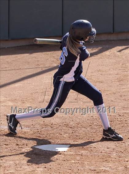 Thumbnail 3 in La Mirada vs. Camarillo (CIF SS D2 Final) photogallery.