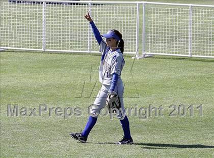 Thumbnail 2 in La Mirada vs. Camarillo (CIF SS D2 Final) photogallery.