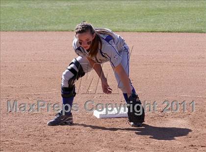 Thumbnail 2 in La Mirada vs. Camarillo (CIF SS D2 Final) photogallery.