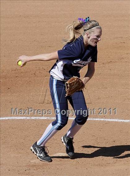 Thumbnail 3 in La Mirada vs. Camarillo (CIF SS D2 Final) photogallery.