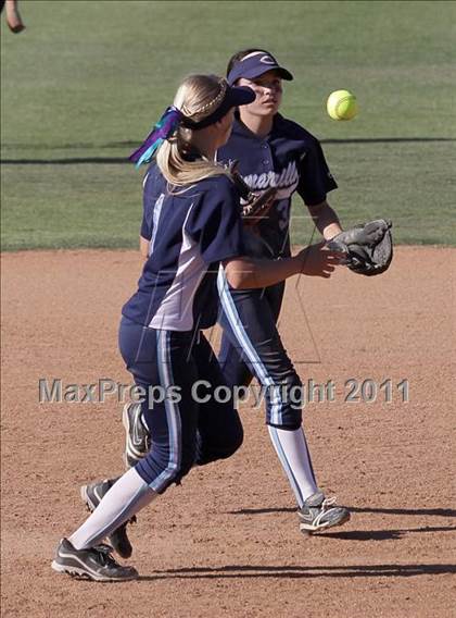 Thumbnail 2 in La Mirada vs. Camarillo (CIF SS D2 Final) photogallery.