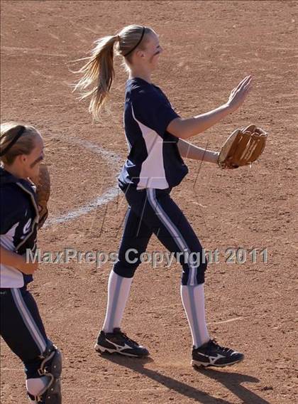 Thumbnail 2 in La Mirada vs. Camarillo (CIF SS D2 Final) photogallery.