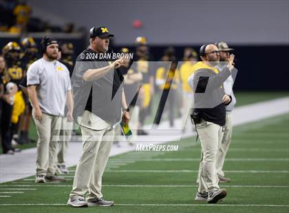 Thumbnail 1 in Paradise vs. Malakoff (UIL 3A D1 Semifinal) photogallery.
