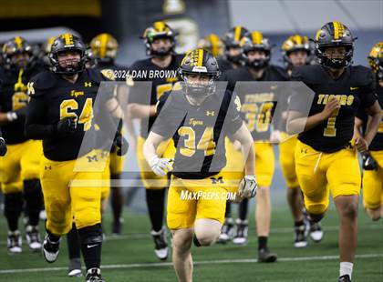 Thumbnail 2 in Paradise vs. Malakoff (UIL 3A D1 Semifinal) photogallery.