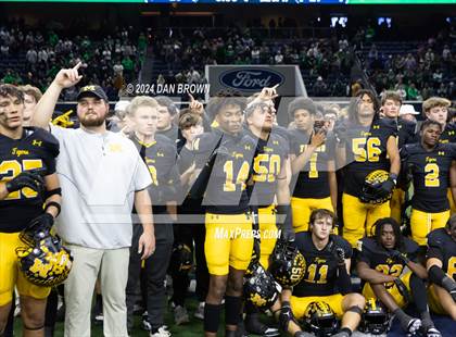 Thumbnail 1 in Paradise vs. Malakoff (UIL 3A D1 Semifinal) photogallery.