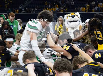 Thumbnail 2 in Paradise vs. Malakoff (UIL 3A D1 Semifinal) photogallery.