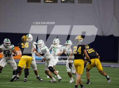 Thumbnail 1 in Paradise vs. Malakoff (UIL 3A D1 Semifinal) photogallery.