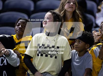 Thumbnail 2 in Paradise vs. Malakoff (UIL 3A D1 Semifinal) photogallery.