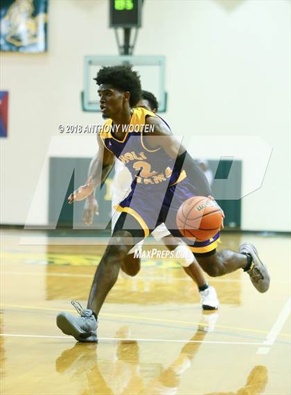 Thumbnail 2 in Fayetteville Academy vs Word of God Christian Academy (Hoops and Dreams Showcase) photogallery.