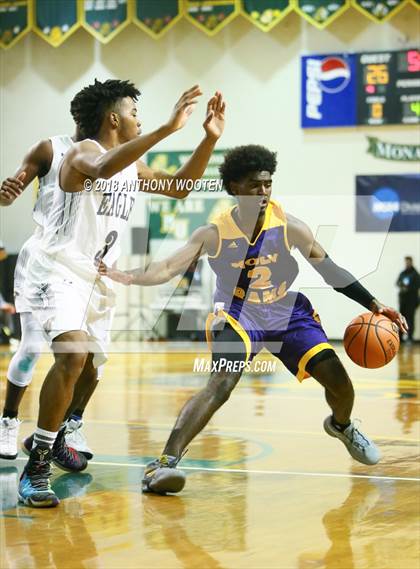 Thumbnail 2 in Fayetteville Academy vs Word of God Christian Academy (Hoops and Dreams Showcase) photogallery.