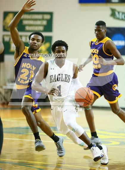Thumbnail 2 in Fayetteville Academy vs Word of God Christian Academy (Hoops and Dreams Showcase) photogallery.