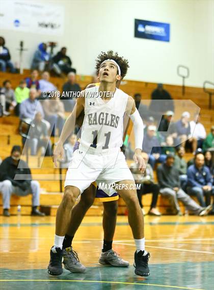 Thumbnail 3 in Fayetteville Academy vs Word of God Christian Academy (Hoops and Dreams Showcase) photogallery.