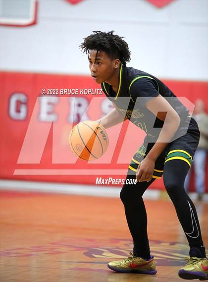 Thumbnail 2 in West Side @ Glen Ridge (NJSIAA Section 2 Group 1 Final) photogallery.