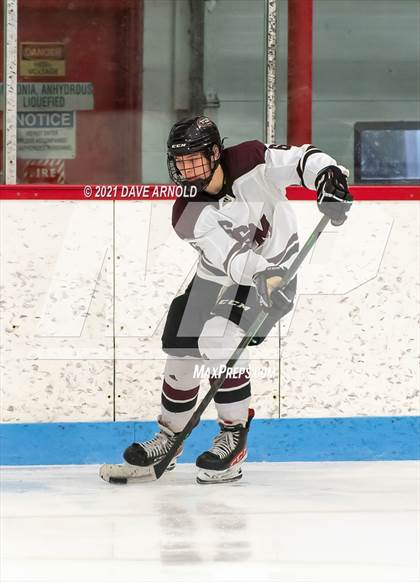 Thumbnail 2 in South Kent School vs Shattuck-St. Mary's (Prep Hockey Conference Showcase) photogallery.
