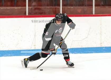 Thumbnail 1 in South Kent School vs Shattuck-St. Mary's (Prep Hockey Conference Showcase) photogallery.