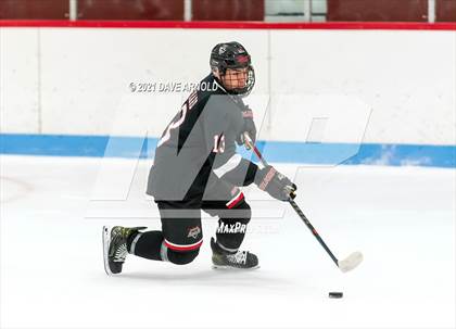 Thumbnail 2 in South Kent School vs Shattuck-St. Mary's (Prep Hockey Conference Showcase) photogallery.