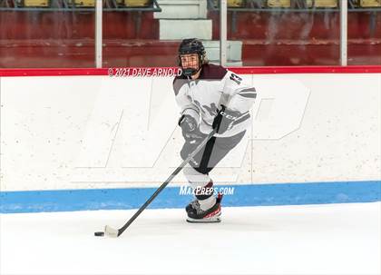 Thumbnail 1 in South Kent School vs Shattuck-St. Mary's (Prep Hockey Conference Showcase) photogallery.