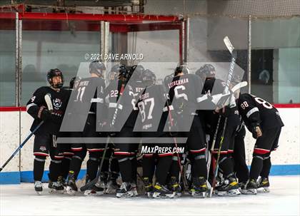 Thumbnail 1 in South Kent School vs Shattuck-St. Mary's (Prep Hockey Conference Showcase) photogallery.