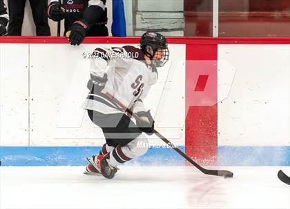 Thumbnail 1 in South Kent School vs Shattuck-St. Mary's (Prep Hockey Conference Showcase) photogallery.