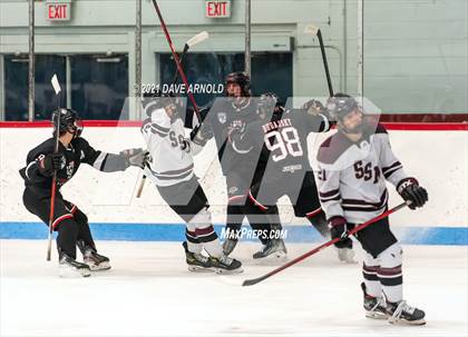 Thumbnail 1 in South Kent School vs Shattuck-St. Mary's (Prep Hockey Conference Showcase) photogallery.