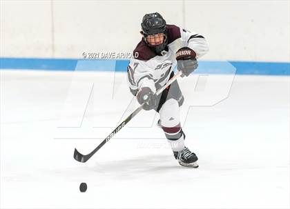 Thumbnail 1 in South Kent School vs Shattuck-St. Mary's (Prep Hockey Conference Showcase) photogallery.