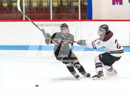 Thumbnail 1 in South Kent School vs Shattuck-St. Mary's (Prep Hockey Conference Showcase) photogallery.