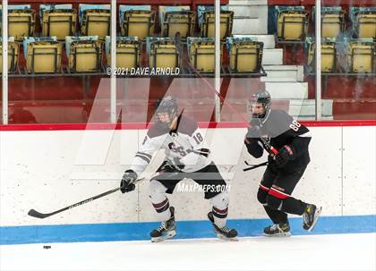 Thumbnail 2 in South Kent School vs Shattuck-St. Mary's (Prep Hockey Conference Showcase) photogallery.