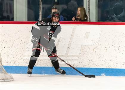 Thumbnail 1 in South Kent School vs Shattuck-St. Mary's (Prep Hockey Conference Showcase) photogallery.