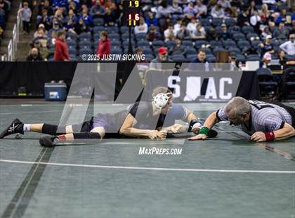 Thumbnail 2 in IHSAA Semi State (Evansville) photogallery.