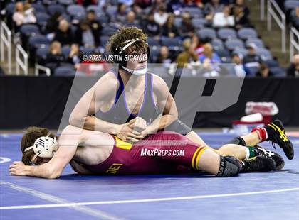 Thumbnail 2 in IHSAA Semi State (Evansville) photogallery.