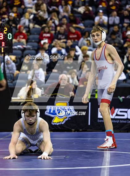 Thumbnail 2 in IHSAA Semi State (Evansville) photogallery.
