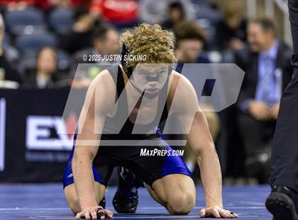 Thumbnail 2 in IHSAA Semi State (Evansville) photogallery.