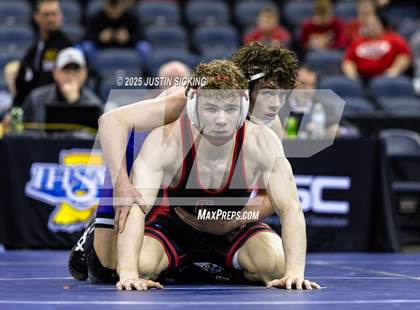 Thumbnail 3 in IHSAA Semi State (Evansville) photogallery.