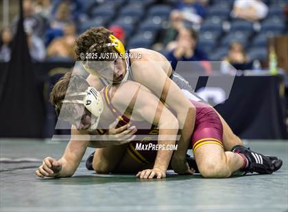 Thumbnail 2 in IHSAA Semi State (Evansville) photogallery.