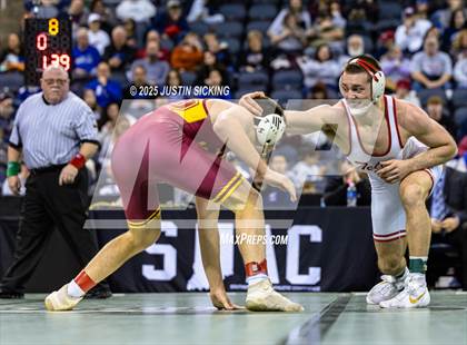 Thumbnail 2 in IHSAA Semi State (Evansville) photogallery.